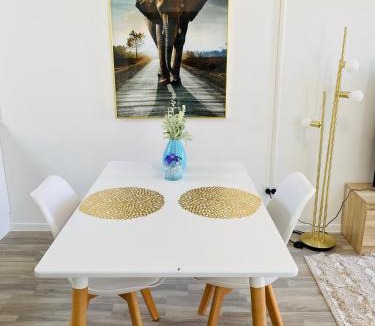 Hauraki House | Takapuna Guest House