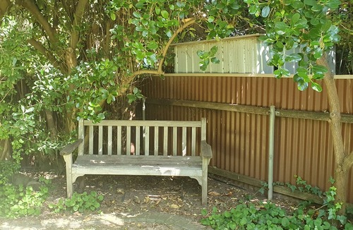 Port Willunga House | Take a beach shack break in simple setting, a step to Port Wilunga Esplanade.