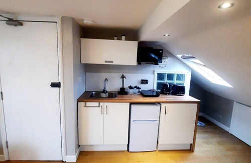 Telegraph Hill Apartment | Take a break and unwind at this peaceful oasis