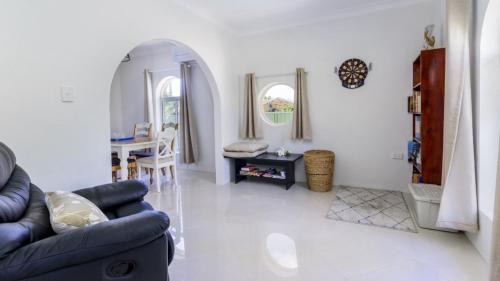 Bellara House | Take A Dip At Eucalypt