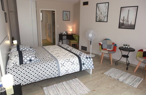 Saint-Seurin-de-Cadourne Bed & Breakfast | Take a break!