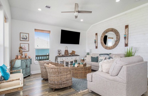 Indian Beach House | Take It Breezy - Your Premier Galveston Getaway