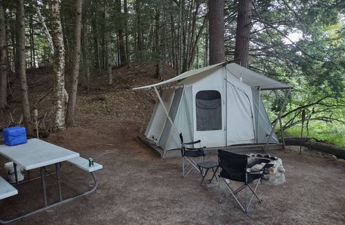 North Yarmouth Cabin | Take Me Tenting nBrookside Site