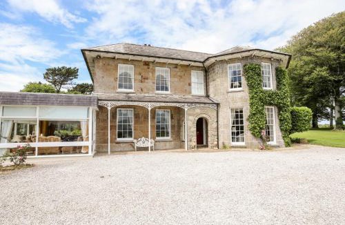 Llanfairpwllgwyngyll House | Tal Gwynedd