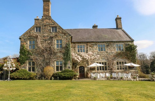 Rhyd-y-clafdy Cottage | Talhenbont Hall