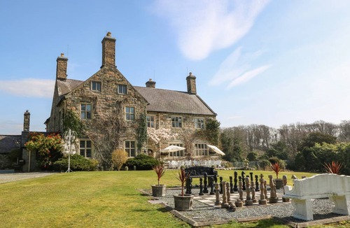 Rhyd-y-clafdy Cottage | Talhenbont Hall