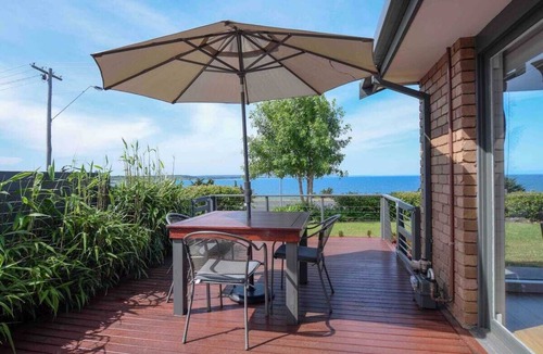 Portland Apartment | Talisman Ocean views