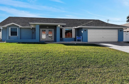 Fort Myers Villa | Talita | Canal Home, Heated Pool & fanced Yard