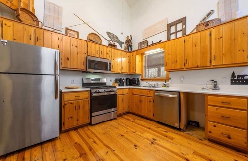 Dial Cabin | Talking Waters - Fishing Camp