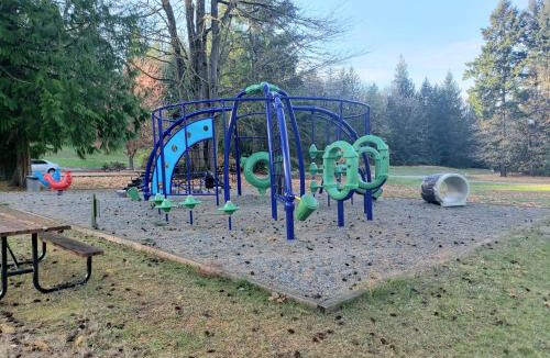 Fall City Resort | Tall Chief Camping Resort Cottage 4