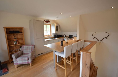 Spean Bridge House | Tall Pines Apartment