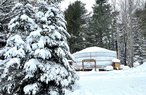 Irondale Apartment | Tall Pines Nature Retreats - L’Orange Yurt