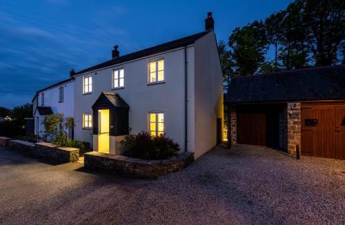 Charlestown House | Tall Ships, Charlestown - two ticks from the harbour