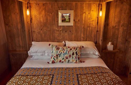 Glastonbury Cabin | Tall Trees Glamping