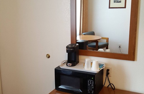 Moro Hotel | Tall Winds Motel