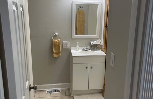 Oxford House | Talladega Nights Bedroom and Bath with Separate Entrance, on Choccolocco Creek.