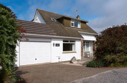 Crantock House | Talland Croft