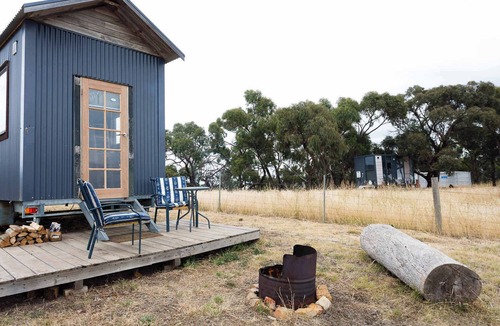 Tallarook House | Tallarook Hilltop Tiny House 1 by Tiny Away