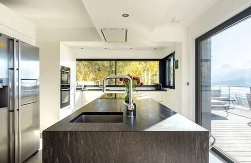 Talloires-Montmin Villa | Talloires Lakehouse Upper Villa