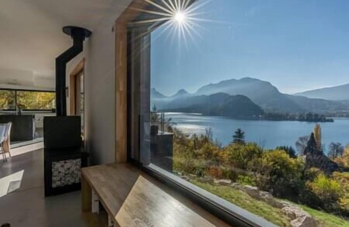 Talloires-Montmin Villa | Talloires Lakehouse Upper Villa