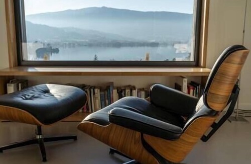 Talloires-Montmin Villa | Talloires Lakehouse Upper Villa