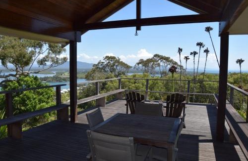 South West Rocks House | Tallowood - Bring your own linen.