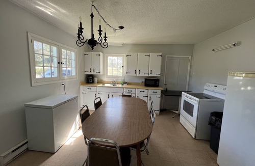 Lake of Bays Cabin | Tally-Ho Inn