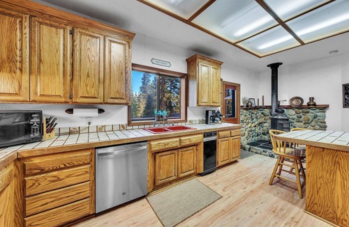 Talmont House | Talmont Pines 4BR Retreat with HOA Beach Access!