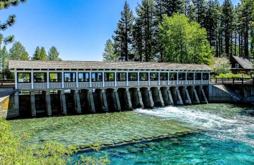 Tahoe City House | Talmont Trailhead Cabin