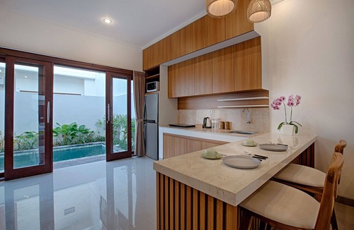 Denpasar Barat Villa | Taman Seminyak Suites