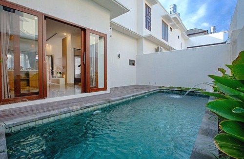 Denpasar Barat Villa | Taman Seminyak Suites