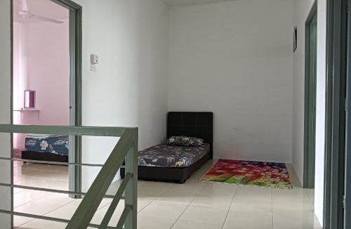 Sungai Besar House | Taman yu sungai besar