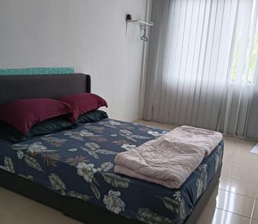 Sungai Besar House | Taman yu sungai besar