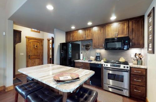 Tamarack Resort House | Tamarack Cottage