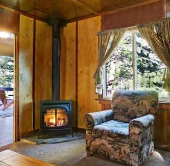 Mammoth Lakes Resort | Tamarack Lodge