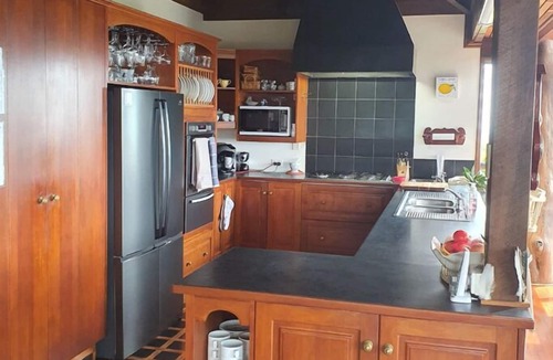 Eagle Heights Bed & Breakfast | Tamborine Mountain B&B