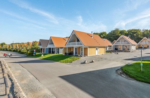 Grasten House | "Tamia" - 100m to the fjord by Interhome