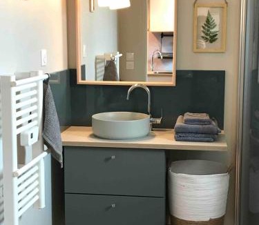 Laval Apartment | Taminimaison