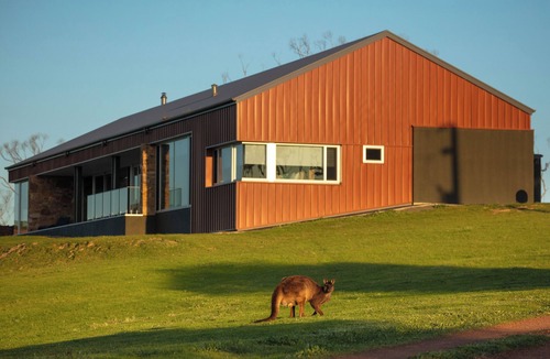 Duncan House | Tammar Ridge - Luxury at Snelling Beach