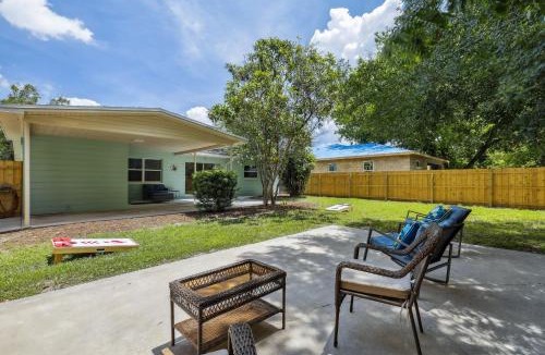 Riverside Heights House | Tampa Vacation Rental ~ 3 Mi to Downtown!