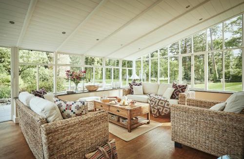 Llanelltyd House | Tan Llan