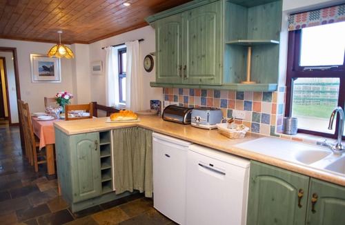 Llanllwchaiarn Cottage | Tan-yr-Onnen, New Quay