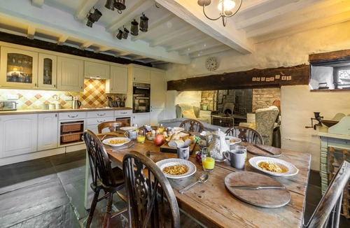 Pennant Melangell Villa | Tanat Valley Farmhouse