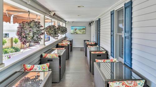 Wall Bed & Breakfast | Tandem Bike Inn