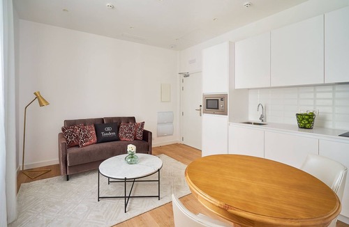 La Catedral Apartment | TANDEM EL PATIO - 1 BEDROOM APARTMENT