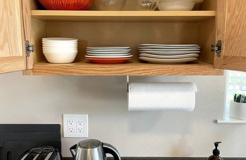 Middletown House | Tangerine Cottage spacious home