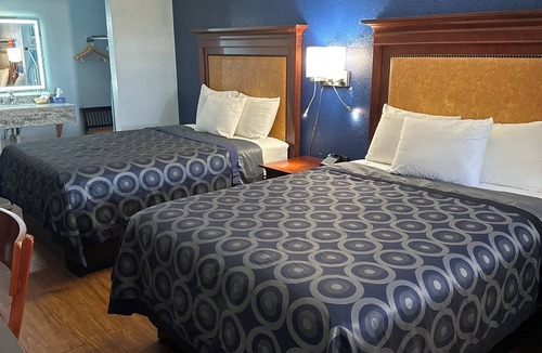 Frederick Hotel | Tanglewood Motel