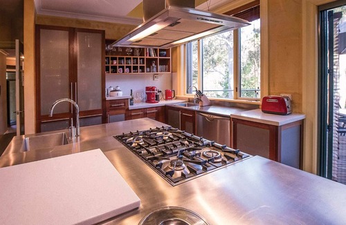 Mount Macedon Villa | Tanglin Mt Macedon Su