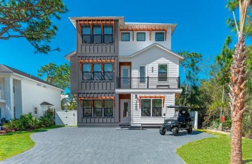 San Juan House | Tango! Beach House for 26 Guests! Plus Golf Cart!