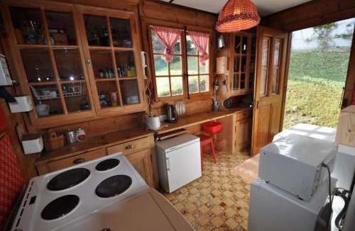 Les Posses-sur-Bex Ski Chalet | Tanière